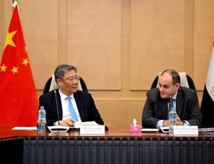 عاجل.. وزير التجارة الصيني: مصر تمثل أهم المقاصد الاستثمارية بالمنطقة العربية أمام رؤوس الأموال الصينية