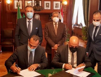 بنك مصر يوقع بروتوكولي تعاون مع الاتحاد العام للغرف التجارية المصرية والغرفة التجارية بالقاهرة لدعم رواد الأعمال ونشر مفهوم التحول الرقمي