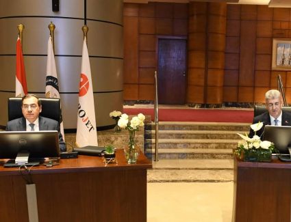 «الملا»: بتروجت تصدر معدات متخصصة للمشروعات البترولية بالخارج تحمل شعار صنع في مصر 