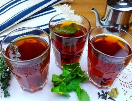 بسبب العادات الخاطئة.. هؤلاء ممنوعون من تناول الشاي.. اعرف التفاصيل