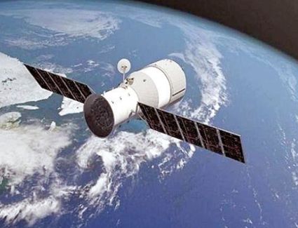 الصين تطلق قمرا اصطناعيا تتبعيا جديدا للاتصالات بين الأرض والقمر