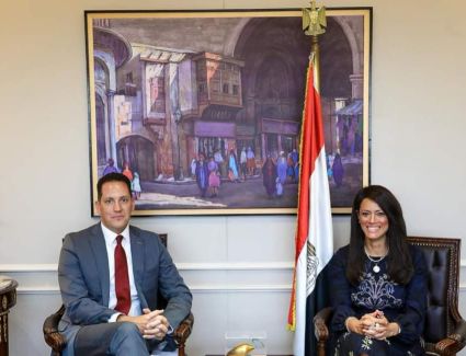 «المشاط» تعلن موافقة البرلمان على 4 اتفاقيات منح في مجالات استراتيجية ذات أولوية بقيمة 61.7 مليون دولار