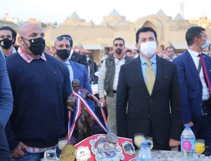 وزير الرياضة يشهد المؤتمر الصحفى العالمى لـ«البيج رامى» فى الأهرامات 