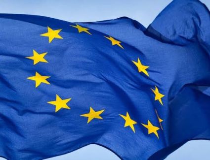 تراجع حاد في طلب الشركات للقروض بمنطقة اليورو بسبب تكاليف الاقتراض المرتفعة وتضخم الأسعار