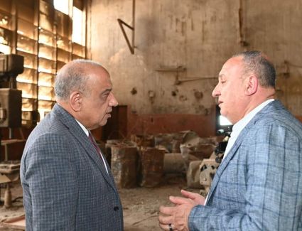  وزير قطاع الأعمال يتفقد  تطوير مصانع شركة النصر لصناعة المواسير