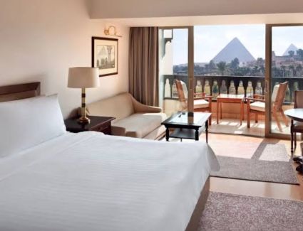 《 السياحة》تعلن عن زيادة أعداد الغرف الفندقية خلال الربع الاول من 2024| انفوجراف 