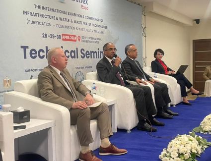 نائب وزير الإسكان يشيد بمعرض وتريكس للمياه ويؤكد سعادته بمشاركة 400 شركة محلية ودولية