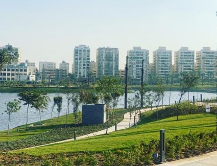 وزير الإسكان: أكثر من 85 % نسبة الإنجاز بـ"تطوير منطقة عين الصيرة".. و95 % للقطاع الأول بـ"ممشى أهل مصر"