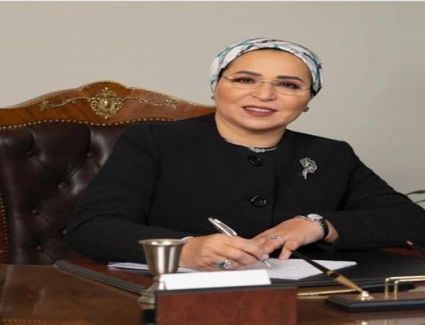 السيدة انتصار السيسي: كل عام وأقباط مصر بخير وسلام بمناسبة عيد القيامة