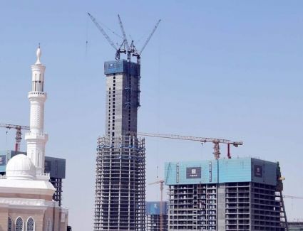  وزير الإسكان: تنفيذ 53 دوراً بالبرج الأيقونى..  وانجاز 90 % في حي "كابيتال ريزيدانس" بالعاصمة الإدارية 