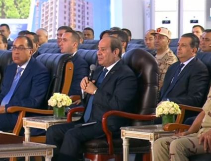 الرئيس السيسي: الدولار كان وما زال تحديا وتجاوز المشكلة عبر زيادة الإنتاج