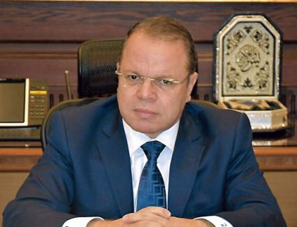 النيابة العامة تأمر بحبس المتهم بقتل عقيد مهندس متقاعد بطريق الواحات