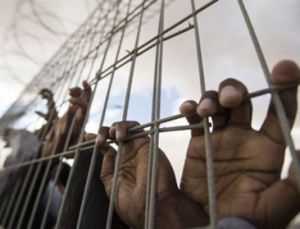 مفاجآت جديدة في واقعة هروب 3 سجناء محكوم عليهم بالإعدام والمؤبد بطنطا.. حفروا الجدران في 3 أشهر