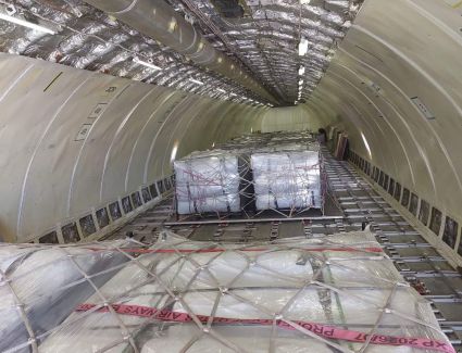 التموين: إستمرار الجسر الجوي من لجنة المساعدات الأجنبية لإغاثة الأشقاء بقطاع غزة