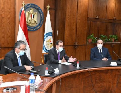 لدعم السياحة.. تخفيضات إضافية على سعر وقود الطيران لتصل إلى 15 سنت للجالون اعتباراً من 21 يناير 