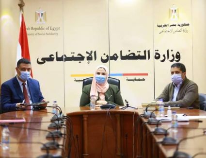 التضامن تخصص 3.5 مليون شريحة محمول لمستفيدي تكافل وكرامة 