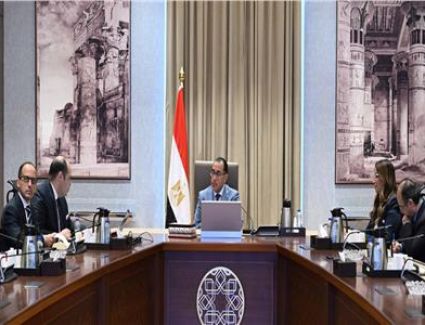   رئيس الوزراء يوجه باتخاذ الإجراءات القانونية ضد الشركات المخالفة لقانون حماية المنافسة