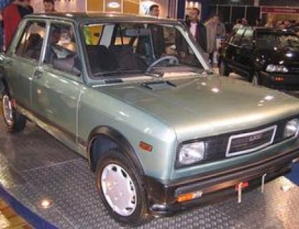 وزير قطاع الأعمال يشهد توقيع اتفاقية تصنيع السيارة "نصر" الكهربائية بالتعاون مع دونج فنج الصينية