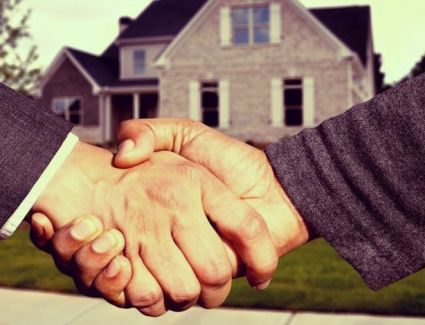 الداخلية ومنظومة الشكاوى الحكومية ينقذان 147 مواطن وقعوا فريسة لإحدى شركات التطوير العقاري