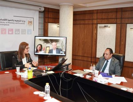 وزيرة التخطيط تتابع خطوات إنشاء الصندوق السيادي للصناعة
