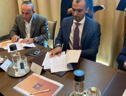 شراكة بمليارات الدولارات.. العرجاني جروب تتعاقد مع الديار القطرية لتنفيذ مشروعات سكنية وفندقية