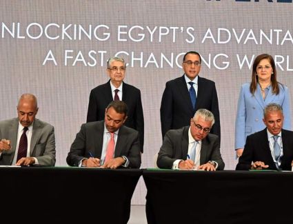 بـ33 مليار دولار..«مدبولي» يشهد توقيع 4 اتفاقيات مع المطورين الأوروبيين