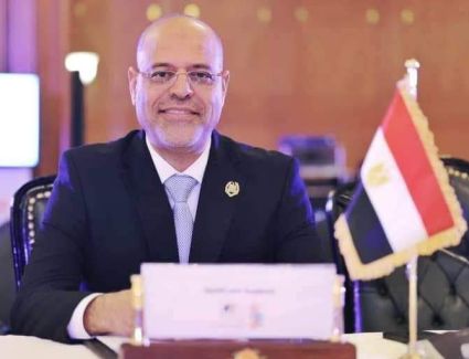 محمد جبران يؤدي اليمين الدستورية وزيرا للعمل أمام الرئيس السيسي