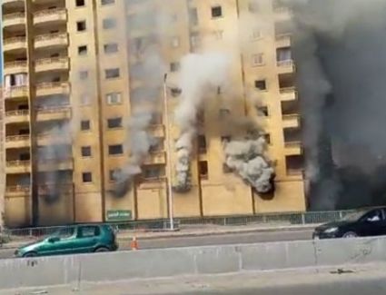 التحقيقات تفجر مفاجآت جديدة في حريق الهرم.. البدروم ليس به فتحات تهوية تساعد رجال الإطفاء