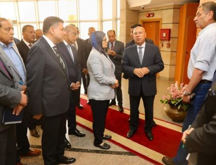 《الوزير》 يزور المقر الرئيسي للهيئة العامة للتنمية الصناعية