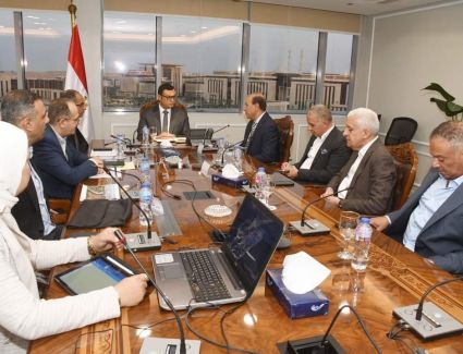 وزير الإسكان يتابع سير العمل بمشروع سد ومحطة «جوليوس نيريرى» الكهرومائية على نهر روفيجي بدولة تنزانيا