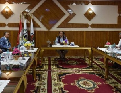 قطاع الأعمال: تطوير السياسات التسويقية لزيادة المبيعات والصادرات ودعم المنتج المحلي 