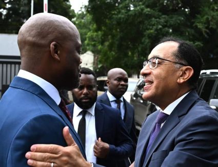 مدبولي يلتقي سكرتير عام اتفاقية التجارة الحرة القارية الأفريقية