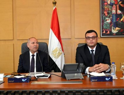 وزير الإسكان ومحافظ القاهرة يترأسان اجتماع اللجنة التيسيرية لمشروع تطوير «منطقة مثلث ماسبيرو»