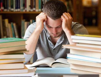 الحكومة تكشف حقيقة تأجيل بدء الدراسة في الفصل الدراسي الثاني بجميع المدارس والجامعات