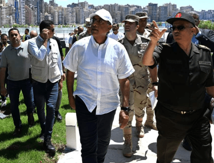 مدبولى: أعمال تطوير المنتزة على أعلى مستوى خاصة الحفاظ على كل الأشجار 