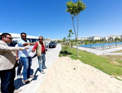 وزير الإسكان يتفقد اللمسات الأخيرة للانتهاء من تنفيذ فرع توثيق مدينة العلمين الجديدة المميز