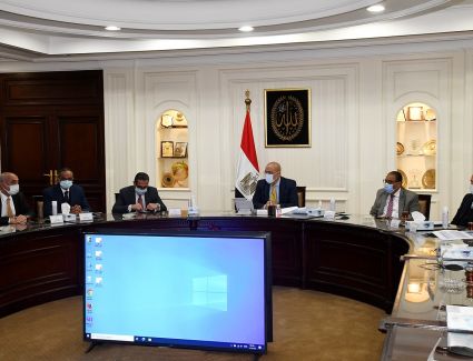 وزير الإسكان: مشروعات مبادرة "حياة كريمة" لتطوير القرى والتوابع يتم متابعتها بشكل مباشر من القيادة السياسية