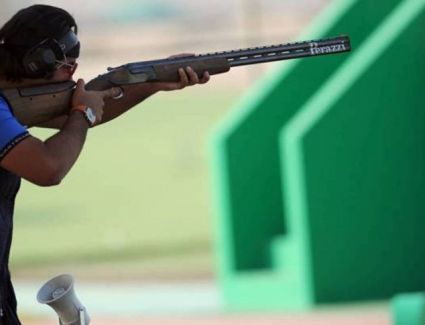 وصول جميع المنتخبات المشاركة فى بطولة العالم للرماية بمطار القاهرة الدولي