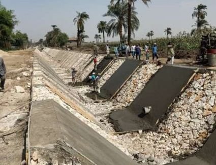 وزيرة التخطيط والتنمية الاقتصادية تعتمد 750مليون جنيه للمشروع القومى لتأهيل وتبطين الترع