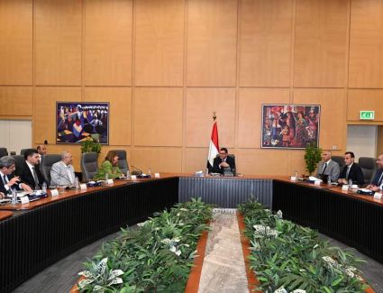 وزير الإسكان يتابع موقف تنفيذ وحدات المبادرة الرئاسية «سكن لكل المصريين» بعدد من المحافظات والمدن الجديدة