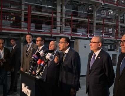 مدبولي: الحكومة استهدفت اجتذاب 3 شركات عالمية عملاقة..افتتحنا مصانع اثنتين والثالثة قريبا