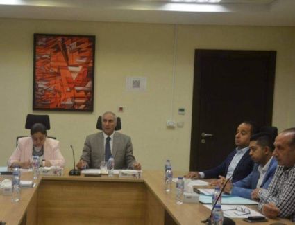 وزير الإسكان يتابع إجراءات تعويض أصحاب قطع الأراضي المنزوع ملكيتها في حي السلام ضمن تطوير العشوائيات