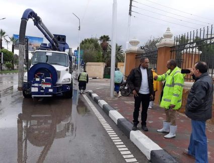 نائب وزير الإسكان للبنية الأساسية يتابع أعمال سحب مياه الأمطار بمحافظات القاهرة والجيزة والقليوبية
