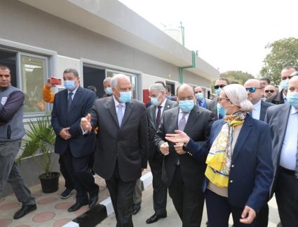 وزيرا البيئة والتنمية المحلية ومحافظ الجيزة يفتتحون المحطة الوسيطة للمخلفات بالبراجيل بالجيزة