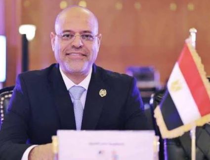 «العمل»: بدء إجراءات استخراج شهادات مستوى المهارة وتراخيص مزاولة الحرفة للعمالة غير المنتظمة 