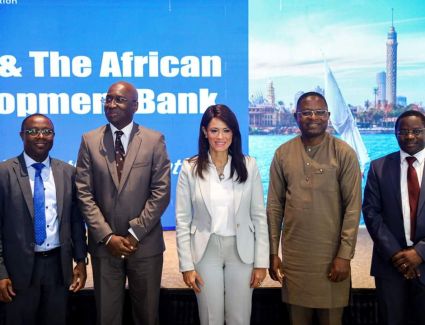 وزيرة التخطيط تفتتح ورشة عمل تقييم منتصف المُدة للاستراتيجية القُطرية المشتركة مع البنك الأفريقية للتنمية