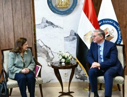 وزير البترول يبحث مع رئيسا  «شل وبتروناس الماليزية أنشطة الشركتين فى مصر 