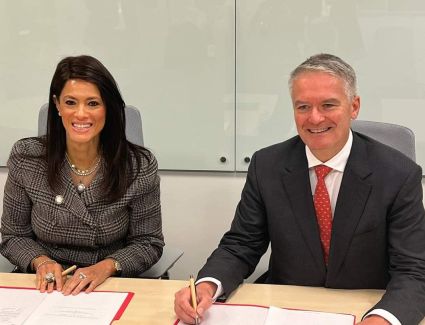 «المشاط» توقّع مع الأمين العام لمنظمة التعاون الاقتصادي والتنمية OECD مذكرة تفاهم تجديد البرنامج القُطري حتى عام 2025