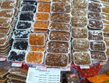 القابضة للصناعات الغذائية.. طرح كميات كبيرة من السلع الرمضانية بالمجمعات الاستهلاكية بتخفيضات تبدأ من 15الى 35%  