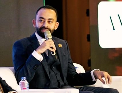  أحمد قدري: تثبيت سعر الفائدة ١٥% على اقساط الأراضي يعكس جدية الحكومة في مساندة القطاع الخاص